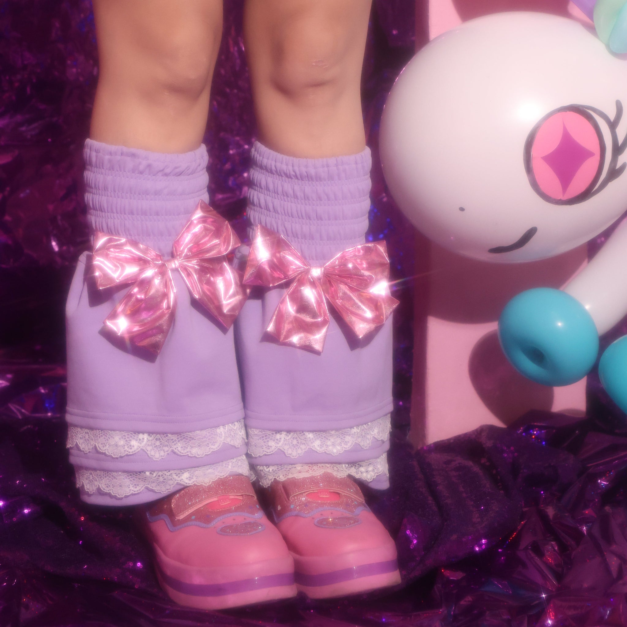 メタリックリボンとフリルの相性がとっても可愛い♡プリンセスレッグ