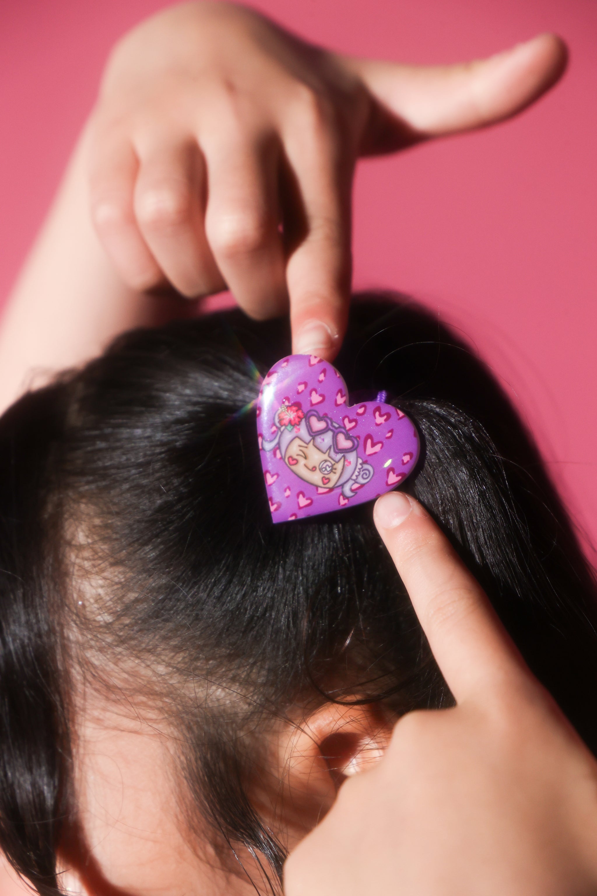 しなこヘアやツインテールにピッタリ！ブレスレットにもなるハート